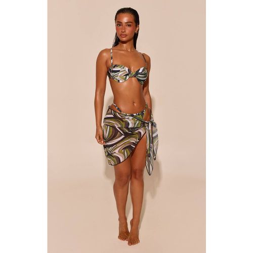 Green Sarong En Mousseline À Imprimé Abstrait Foncé | Taille XS - PrettyLittleThing - Modalova