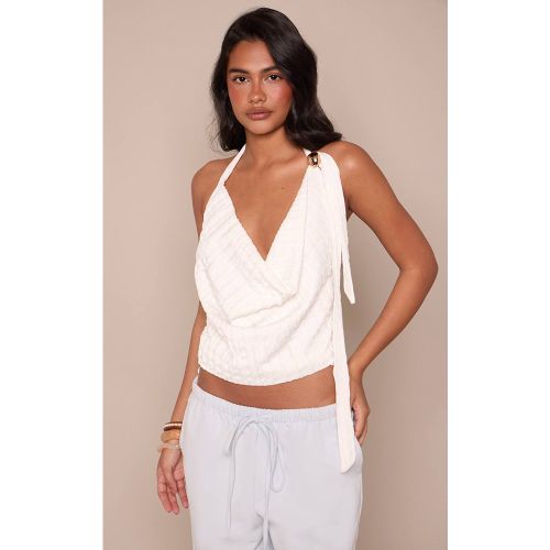 Cream Haut Col Licou À Détail De Finition Texturé | Taille 42 - PrettyLittleThing - Modalova
