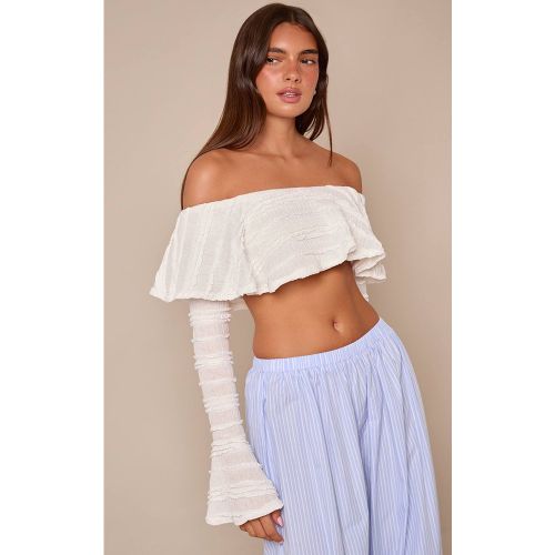 Cream Top Court Bardot Texturé À Volants | Taille 42 - PrettyLittleThing - Modalova
