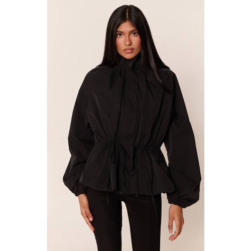 Black Coupe-vent Col Cheminée Taille Cintrée | Taille XS - PrettyLittleThing - Modalova