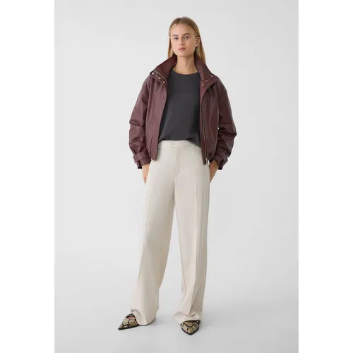 Pantalon droit habillé Écru 32 - Stradivarius - Modalova