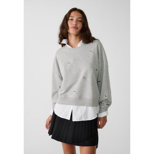 Sweat avec œillets S - Stradivarius - Modalova