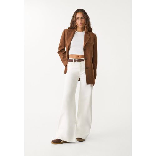 Jean D71 flare large et décontracté Écru 32 - Stradivarius - Modalova