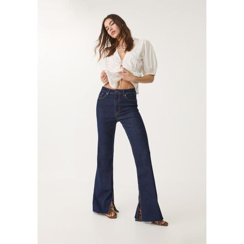 D74 Jean flare split DENIM DÉSENCOLLÉ DÉLAVÉ 32 - Stradivarius - Modalova