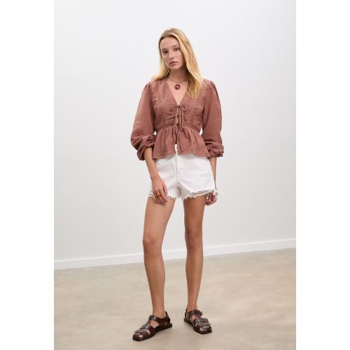 Blouse fluide brodée à nœud XS - Stradivarius - Modalova