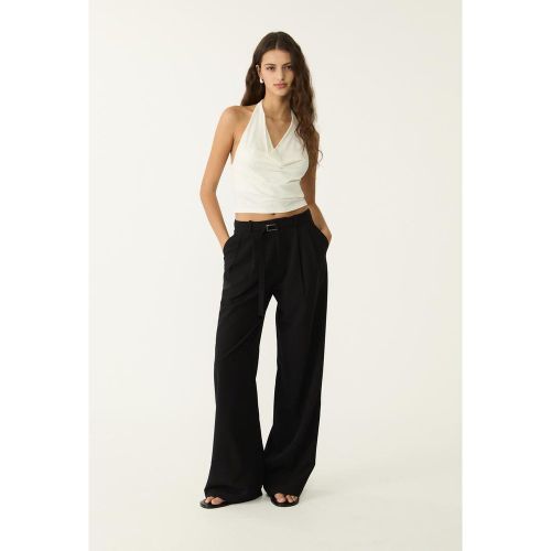 Pantalon de ville large détail boucle 32 - Stradivarius - Modalova