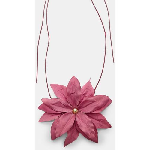 Ras du cou fleur en tissu OS - Stradivarius - Modalova