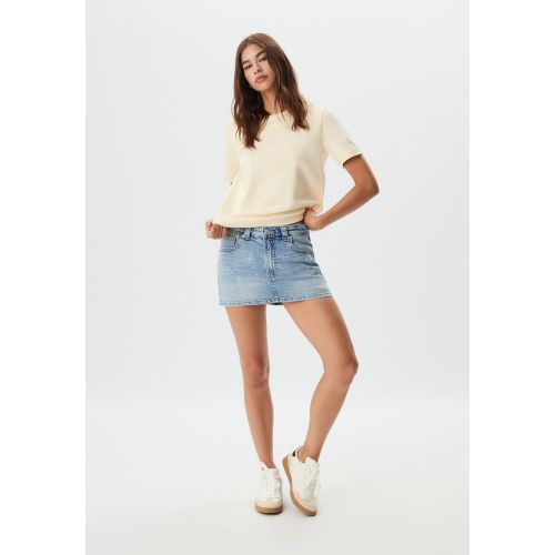 D62 Short-jupe en jean à brillants DENIM BLEU MOYEN DÉLAVÉ 32 - Stradivarius - Modalova