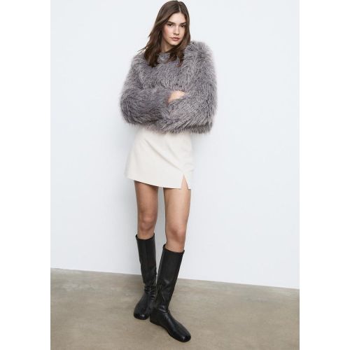 Short-jupe fente latérale Écru XS - Stradivarius - Modalova