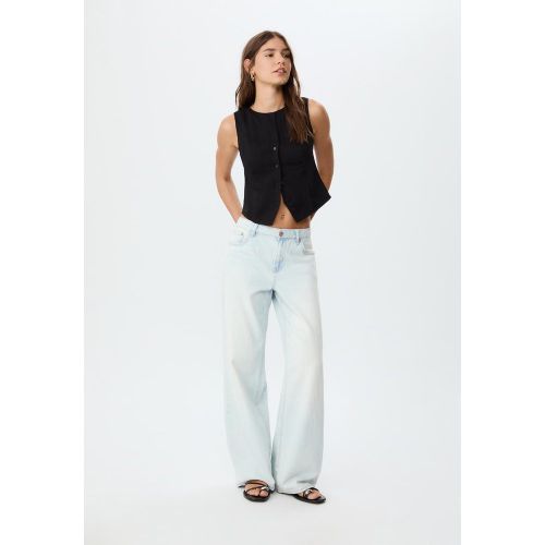 Top texturé à boutons XS - Stradivarius - Modalova