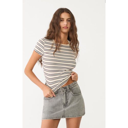 Jupe-short D62 en jean 32 - Stradivarius - Modalova