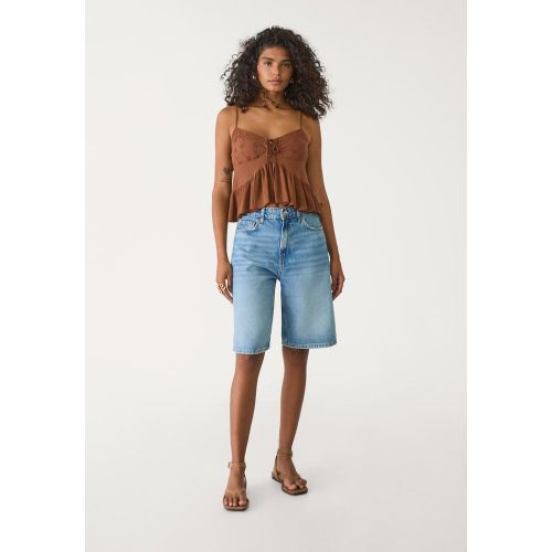 D95 Jort bermuda denim DENIM BLEU MOYEN CLAIR DÉLAVÉ 32 - Stradivarius - Modalova