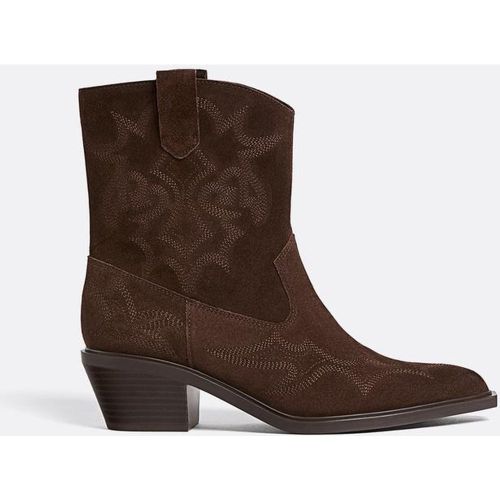 Bottines cowboy à talon en croûte de cuir 35 - Stradivarius - Modalova