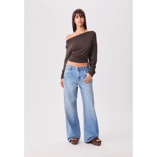 T-shirt à col asymétrique XS - Stradivarius - Modalova