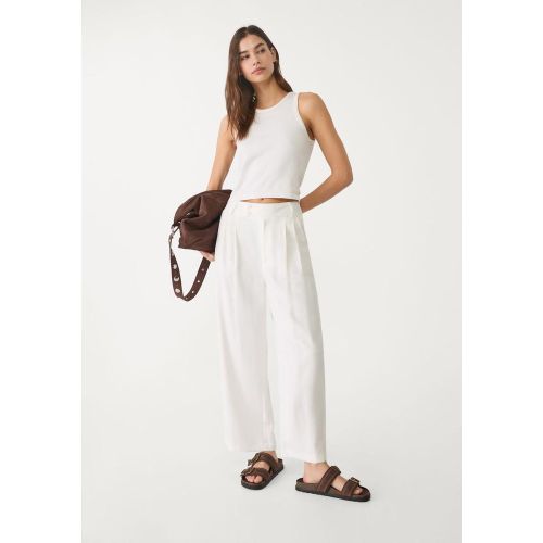 Jupe-culotte plissée Écru 32 - Stradivarius - Modalova