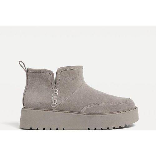 Bottines en fausse fourrure et cuir 35 - Stradivarius - Modalova