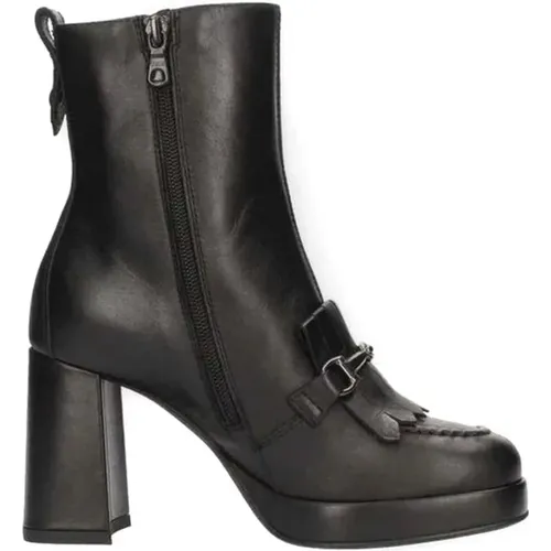Shoes > Boots > Heeled Boots - - Nerogiardini - Modalova