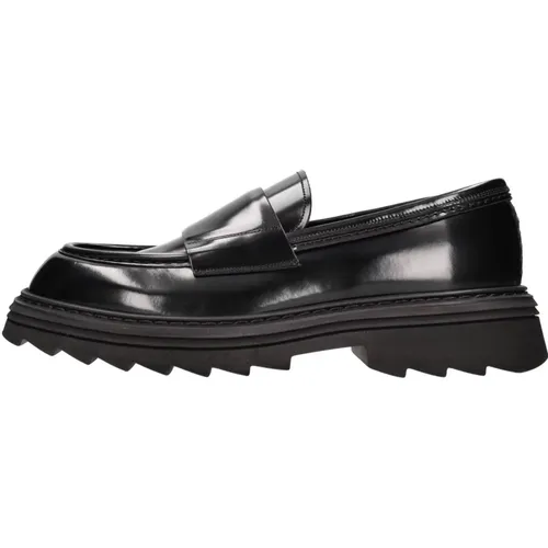 Shoes > Flats > Loafers - - THE Antipode - Modalova