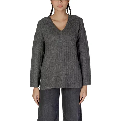 Knitwear > V-neck Knitwear - - Vila - Modalova