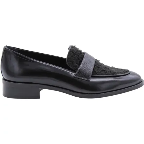 Shoes > Flats > Loafers - - Pertini - Modalova