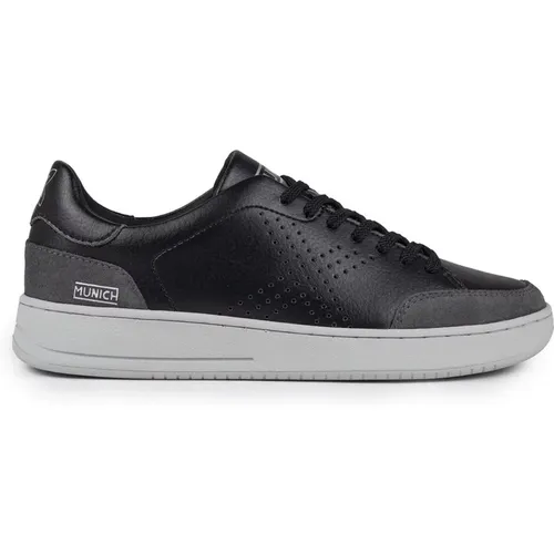 Munich - Shoes > Sneakers - Black - Munich - Modalova