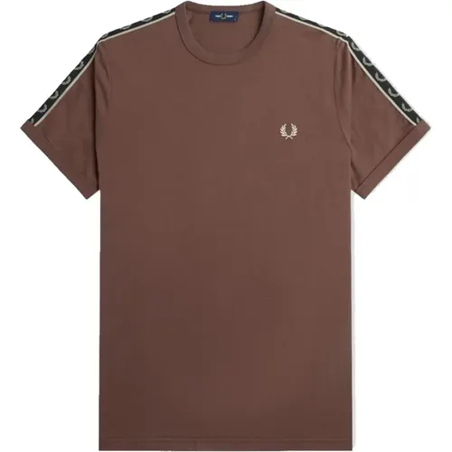 Tops > T-Shirts - - Fred Perry - Modalova