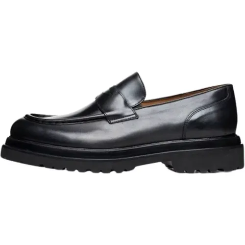 Shoes > Flats > Loafers - - Poche Paris - Modalova