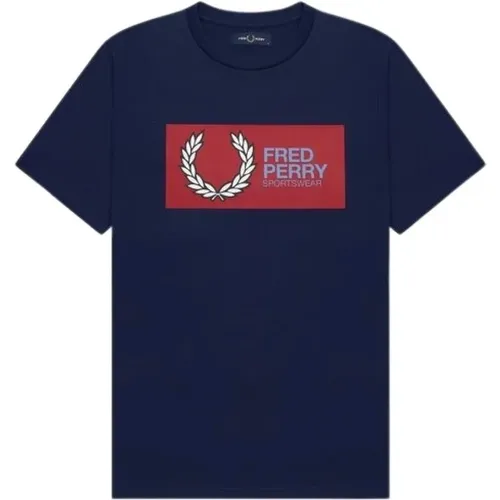 Tops > T-Shirts - - Fred Perry - Modalova