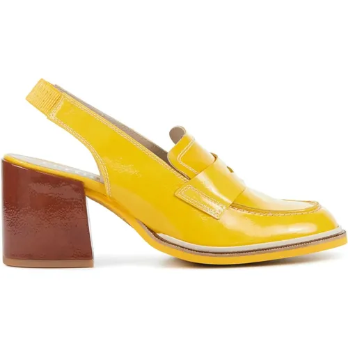 Shoes > Heels > Pumps - - Pertini - Modalova