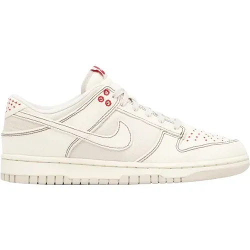 Nike - Shoes > Sneakers - Beige - Nike - Modalova