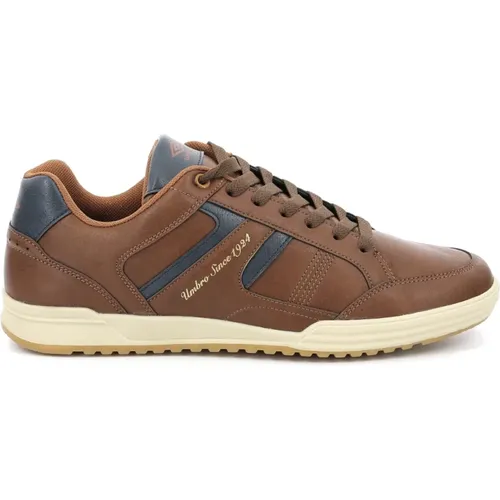 Umbro - Shoes > Sneakers - Brown - Umbro - Modalova