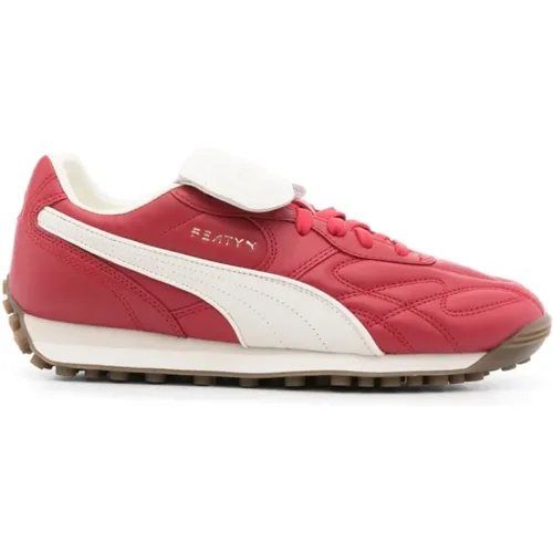 Puma - Shoes > Sneakers - Red - Puma - Modalova