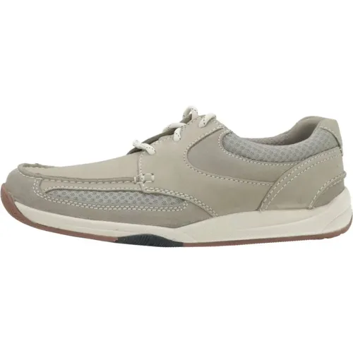 Clarks - Shoes > Sneakers - Beige - Clarks - Modalova