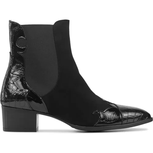 Shoes > Boots > Chelsea Boots - - Pertini - Modalova