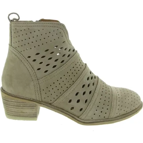 Shoes > Boots > Heeled Boots - - Alpe - Modalova