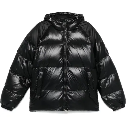 Jackets > Winter Jackets - - Pyrenex - Modalova