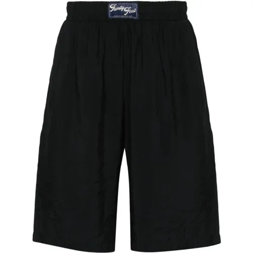 Shorts > Casual Shorts - - Family First - Modalova