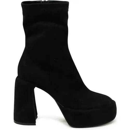 Shoes > Boots > Heeled Boots - - Elena Iachi - Modalova