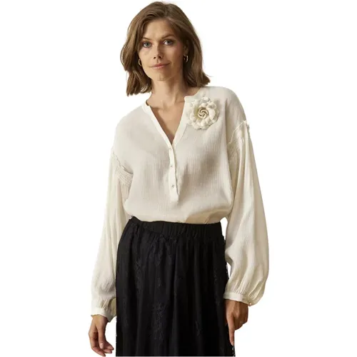 Blouses & Shirts > Blouses - - IN Front - Modalova