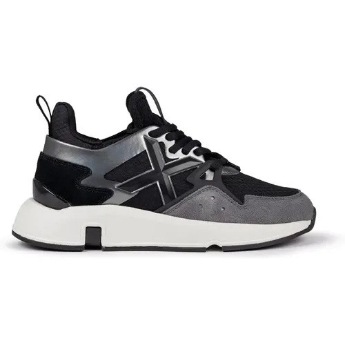 Munich - Shoes > Sneakers - Black - Munich - Modalova