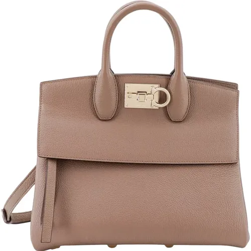 Bags > Shoulder Bags - - Salvatore Ferragamo - Modalova