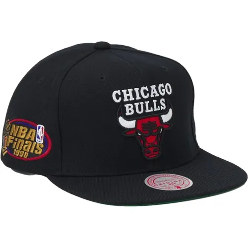 Accessories > Hats > Caps - - Mitchell & Ness - Modalova