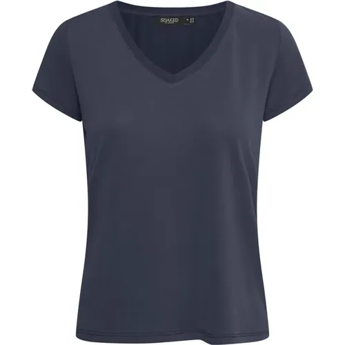 Tops > T-Shirts - - Soaked in Luxury - Modalova