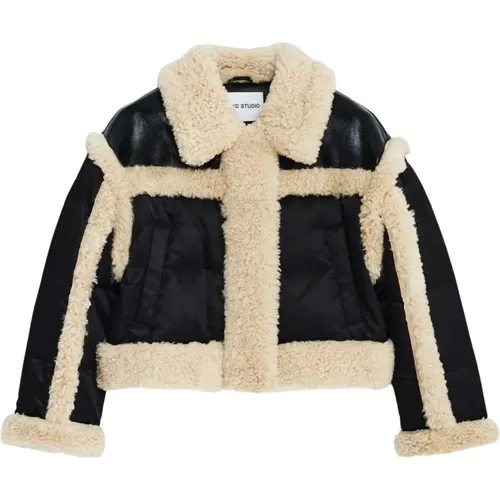 Jackets > Faux Fur & Shearling Jackets - - Stand Studio - Modalova