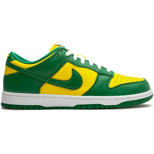 Nike - Shoes > Sneakers - Green - Nike - Modalova