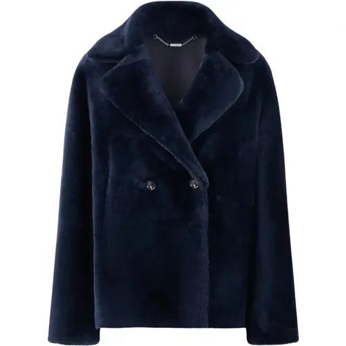 Jackets > Faux Fur & Shearling Jackets - - Kiton - Modalova