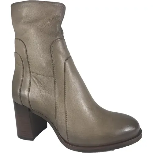 Shoes > Boots > Heeled Boots - - MJUS - Modalova