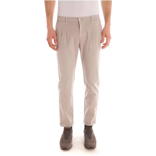 Trousers > Chinos - - Daniele Alessandrini - Modalova