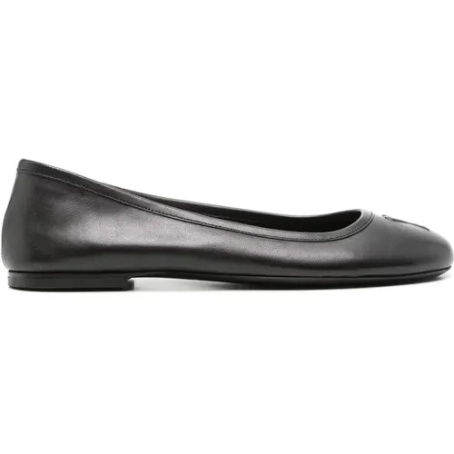 Shoes > Flats > Loafers - - Ami Paris - Modalova