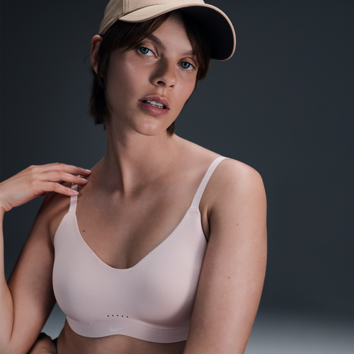 Brassière de sport rembourrée et convertible à maintien léger Alate Minimalist - Nike - Modalova